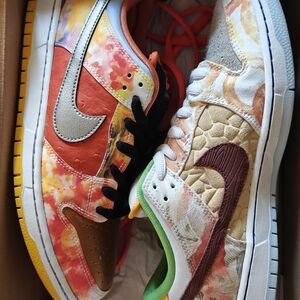 Nike Dunk SB Street Hawkers